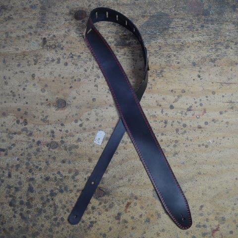GTR STRAP STITCHED LEATHER RED