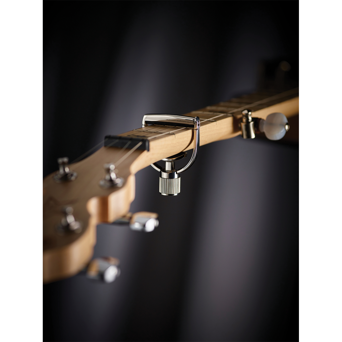 G7th Heritage Banjo Standard Silver Capo Style 1