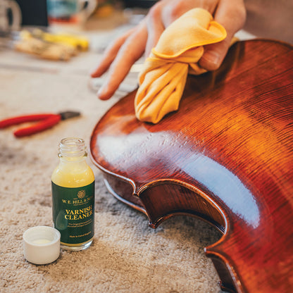 W.E. Hill & Sons 1785 Cleaning Preparation 25ml