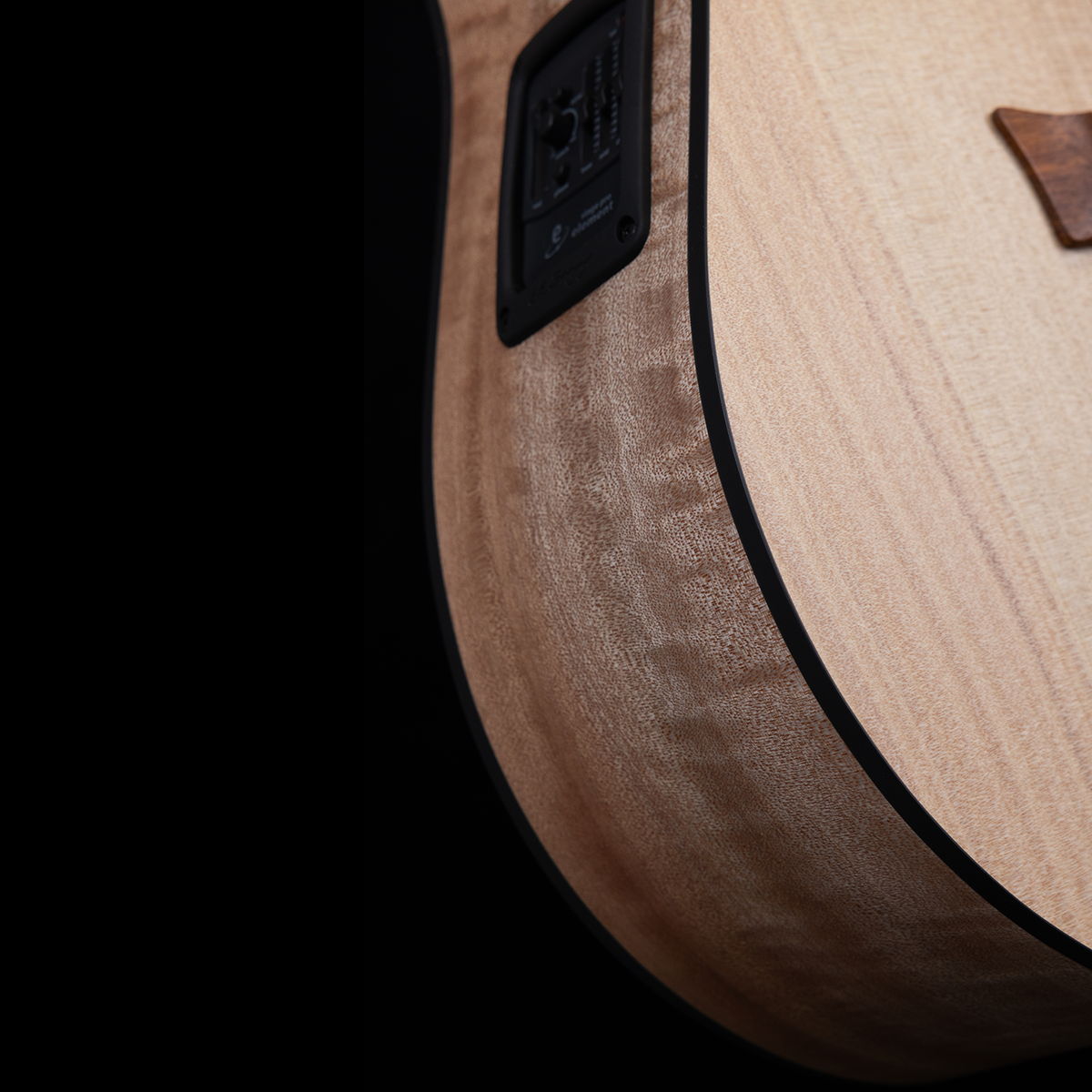 Pratley Classic Series Dreadnought Cutaway Model Solid Bunya Top, Solid Maple B/S