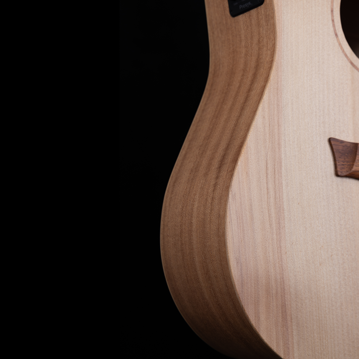 Pratley Entertainer Dreadnought Cutaway All Solid Maple B/S / Bunya Top w/pickup