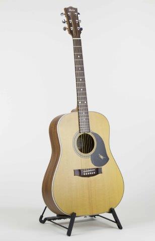 MATON S60 ACOUSTIC GUITAR DREADNOUGHT